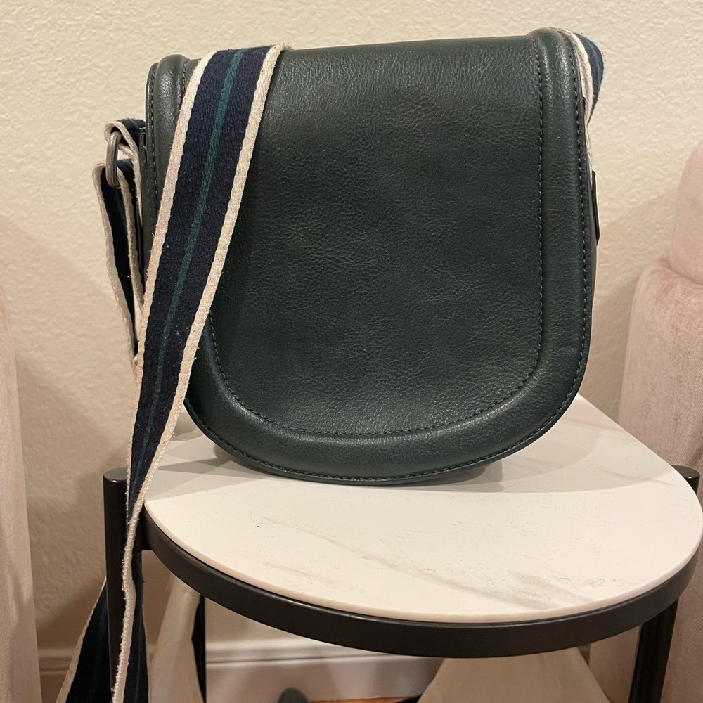Dark green Abercrombie purse